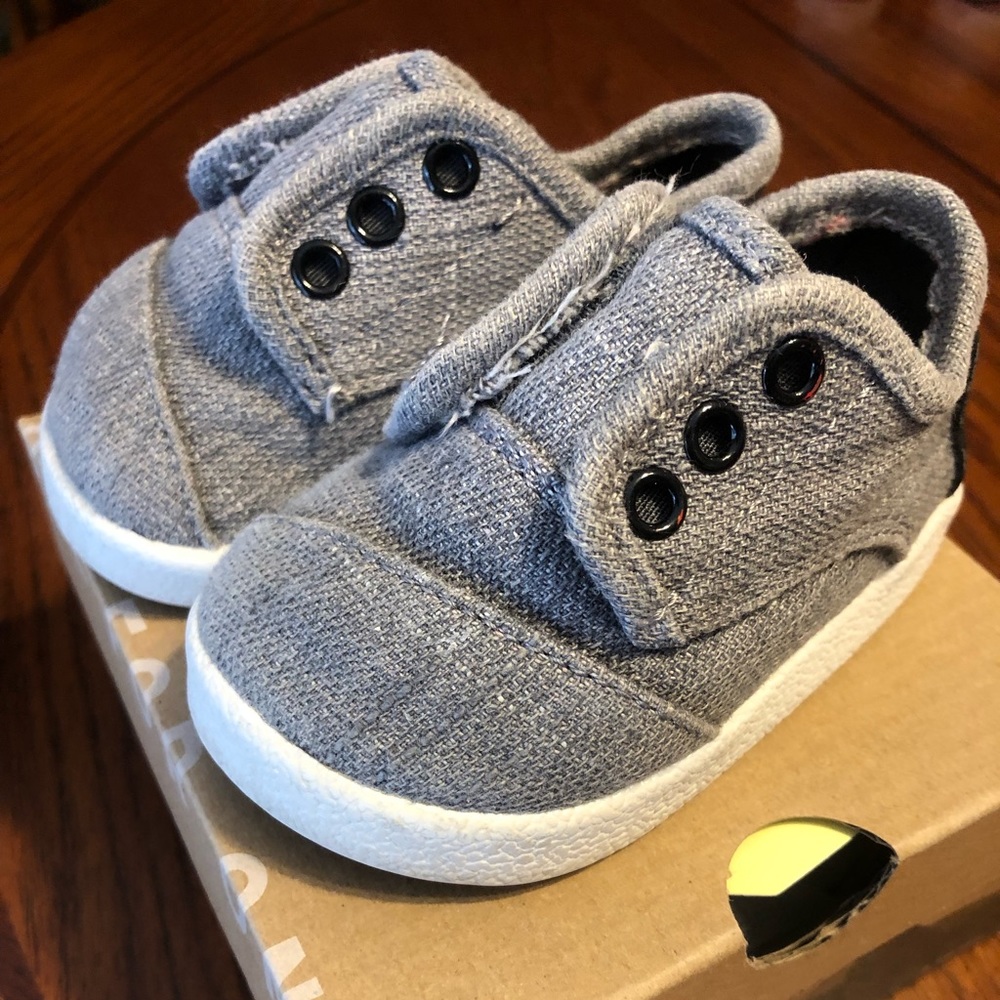 Toms Paseo Forged Iron Grey Colored Denim baby boy size 4